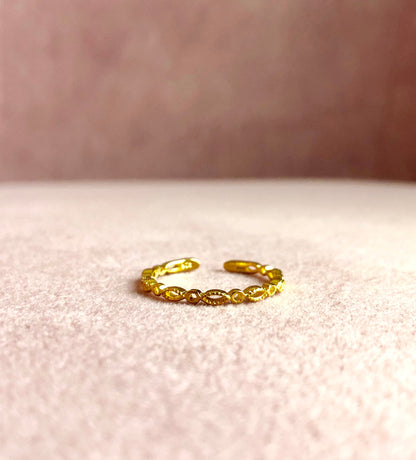 Gold-plated Scalloped Ring - Fergadot