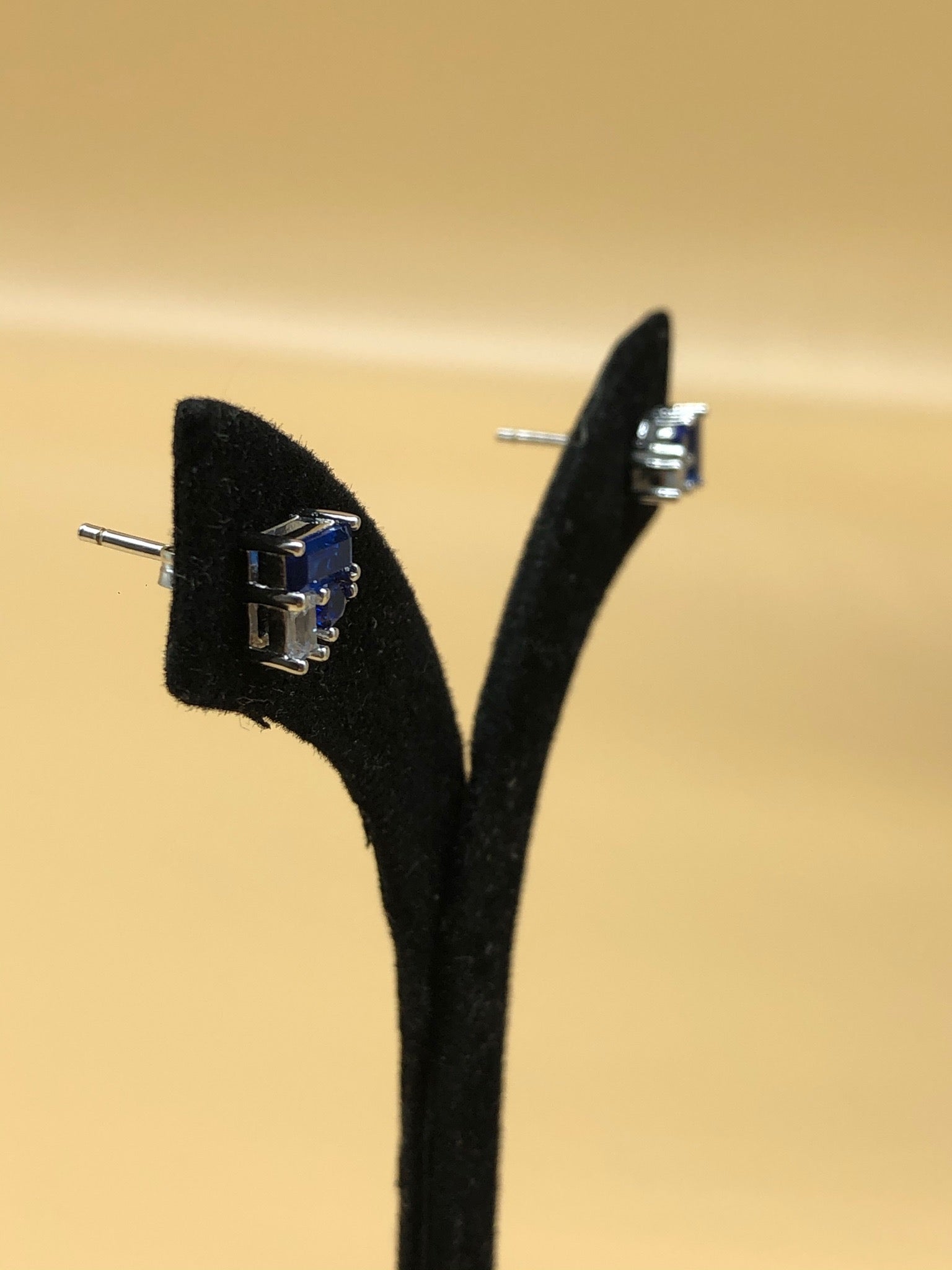 Blue Cubic Zirconia Earrings - Fergadot
