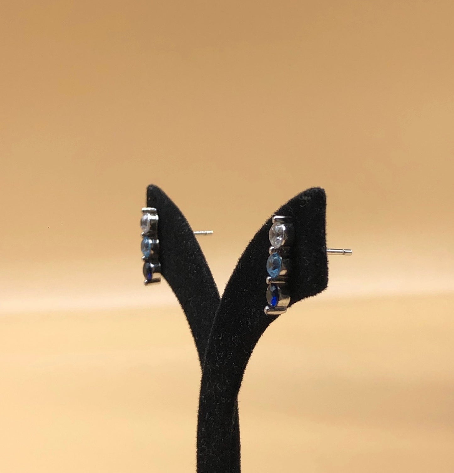 Blue Zirconia Stud Earrings - Fergadot