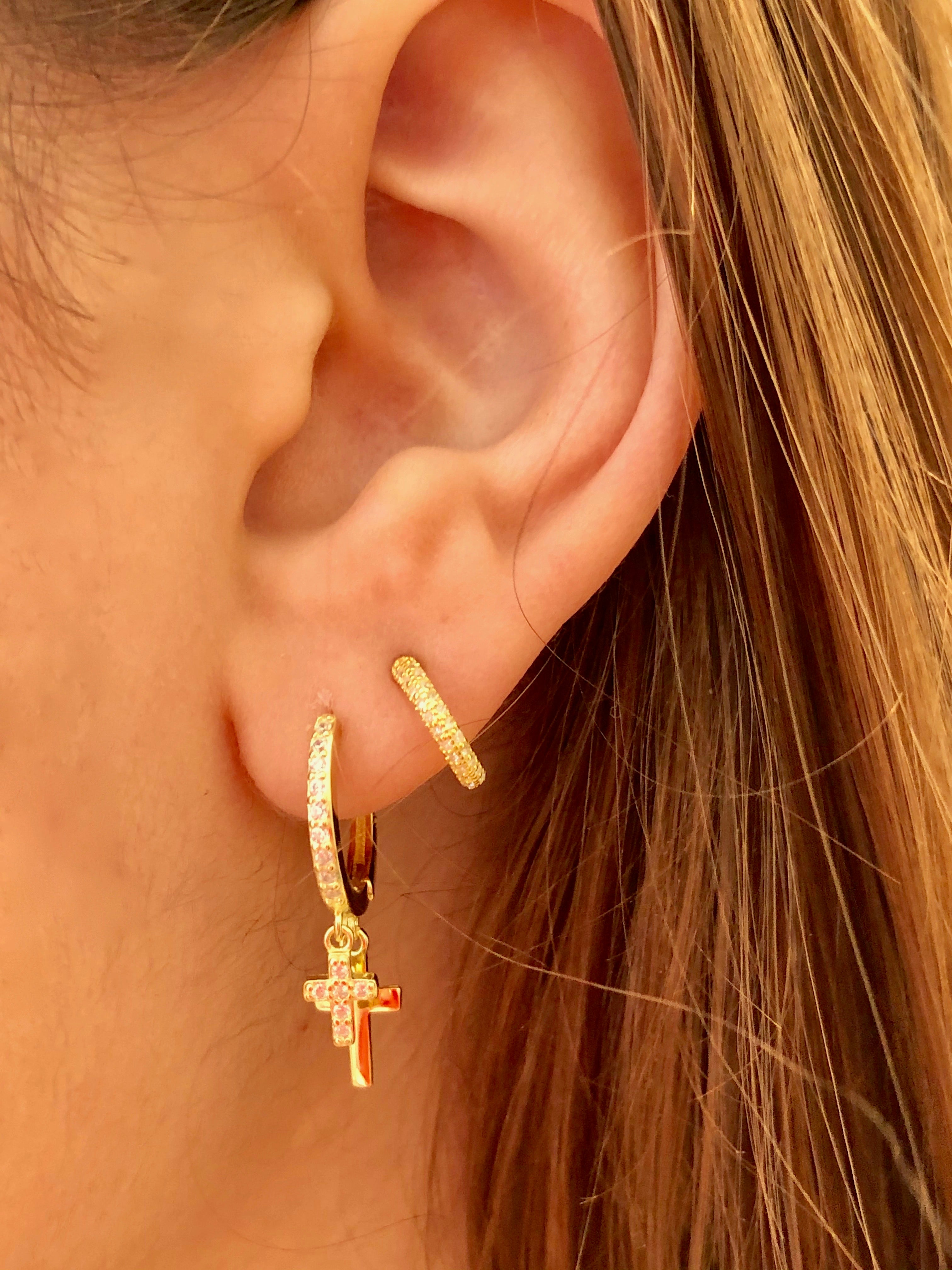 Crystal-embellished Cross Earrings - Fergadot